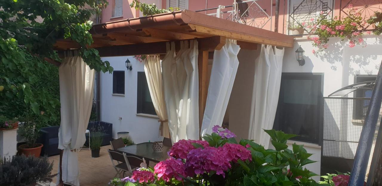 Il Giardinetto Di Dilyana Hotel Monterosi Bagian luar foto